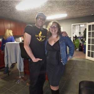 Meet your Posher, Maura